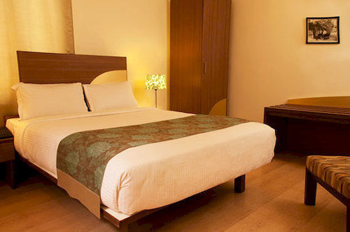 Annsun Boutique Hotels Ченай Екстериор снимка